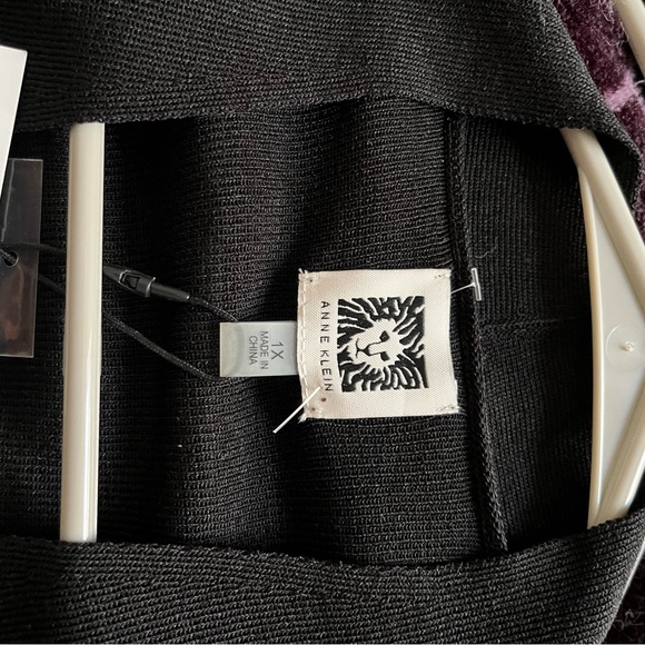 Anne Klein Black Knit Cardigan - Picture 2 of 2